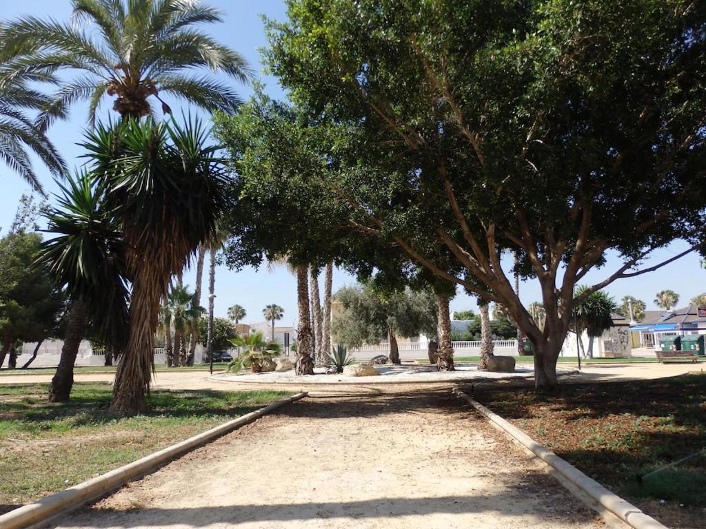 Nice Apartment With Spacious Terrass And Rooftop Los Alcázares Exteriör bild